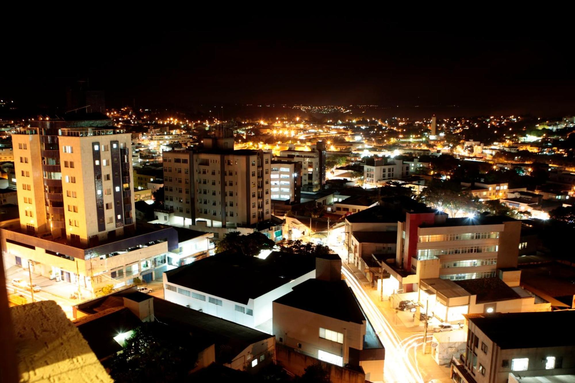 Abba Hotel Betim Esterno foto