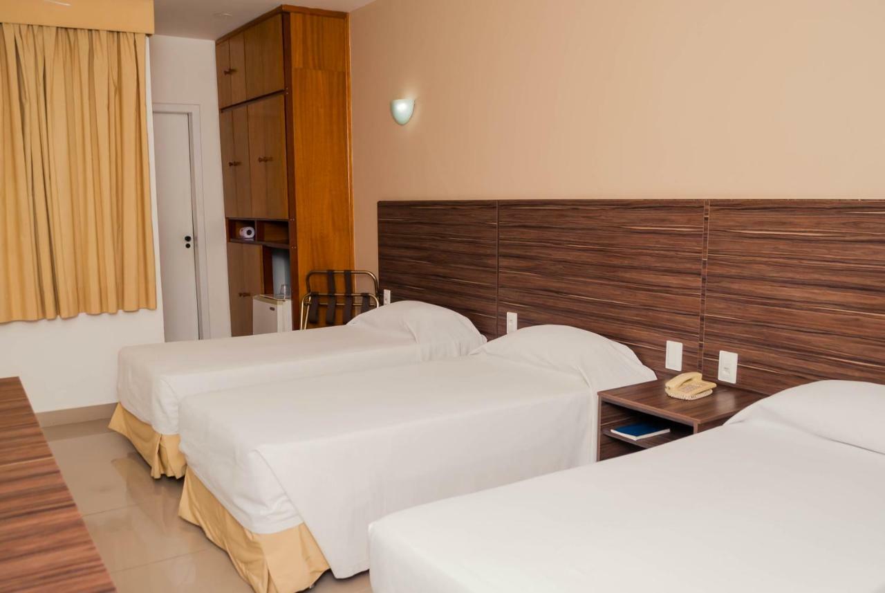 Abba Hotel Betim Esterno foto