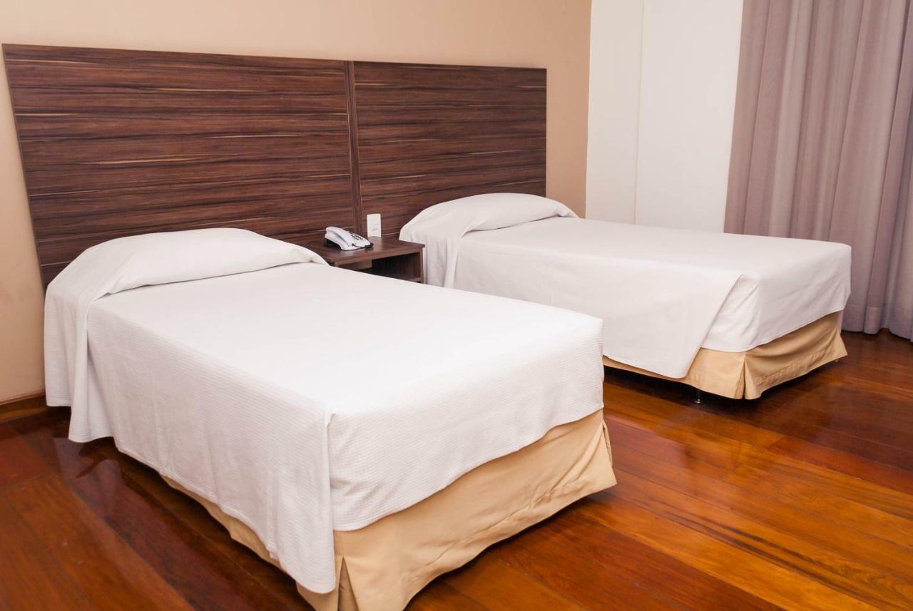 Abba Hotel Betim Esterno foto